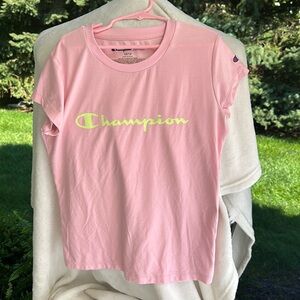 Girls, champion T-shirt, size 1012. Bundle and save!